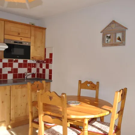 Confortable Proche Du Domaine Skiable Linga, Balcon Sud Et Parking - Fr-1-693-47 Appartement Châtel