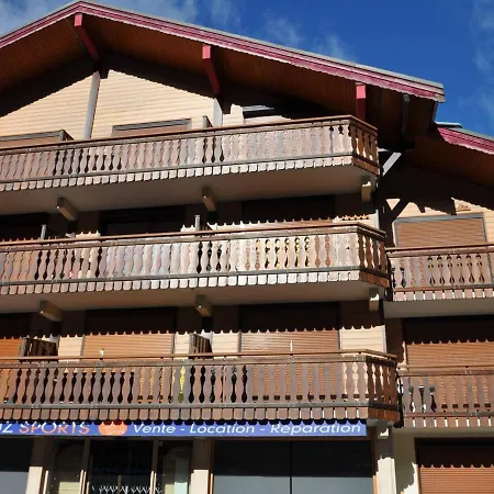 Confortable Proche Du Domaine Skiable Linga, Balcon Sud Et Parking - Fr-1-693-47 * Châtel